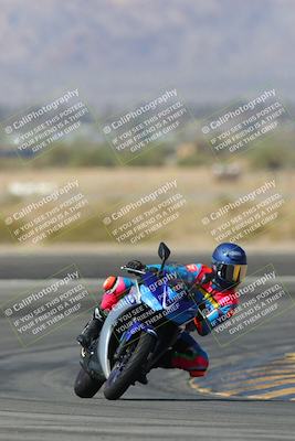 media/Mar-24-2025-Moto Forza (Mon) [[57ce5c5cff]]/3-Beginner Group/Session 2 (Turn 11)/